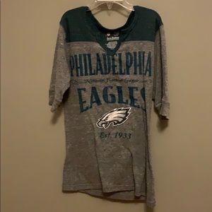Women's Philadelphia Eagles tee